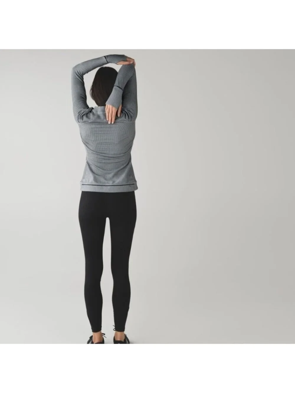 Lululemon Think Fast Long Sleeve Heathered Herringbone Silver Spoon Blk